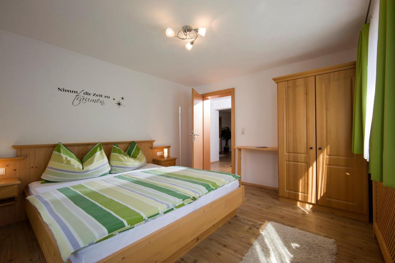 Berghof Geisler Aparthotel Finkenberg Exterior photo
